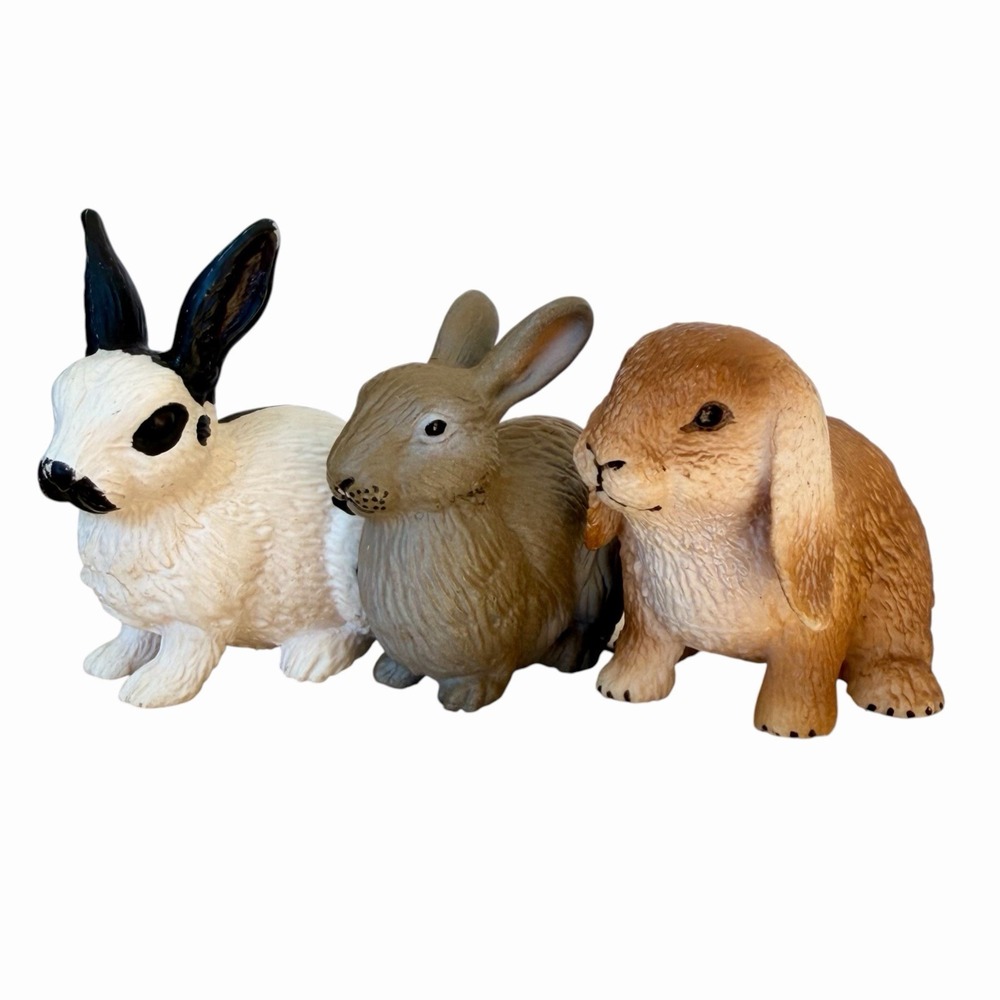 Vintage Schleich Rabbit Figurine Lot of 3  Retired Bunny Toys 13121 14246 14415